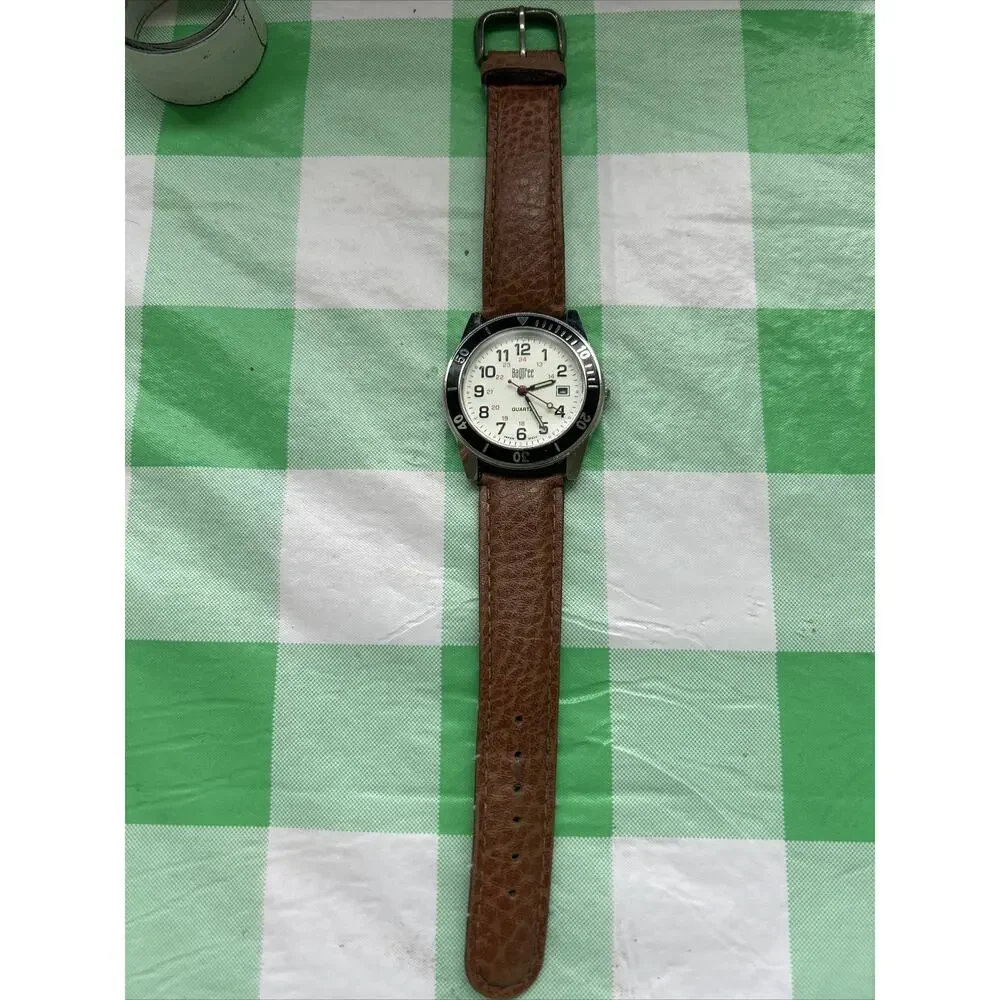 BayTree White Dial Black Bezel Womens Quartz Watch